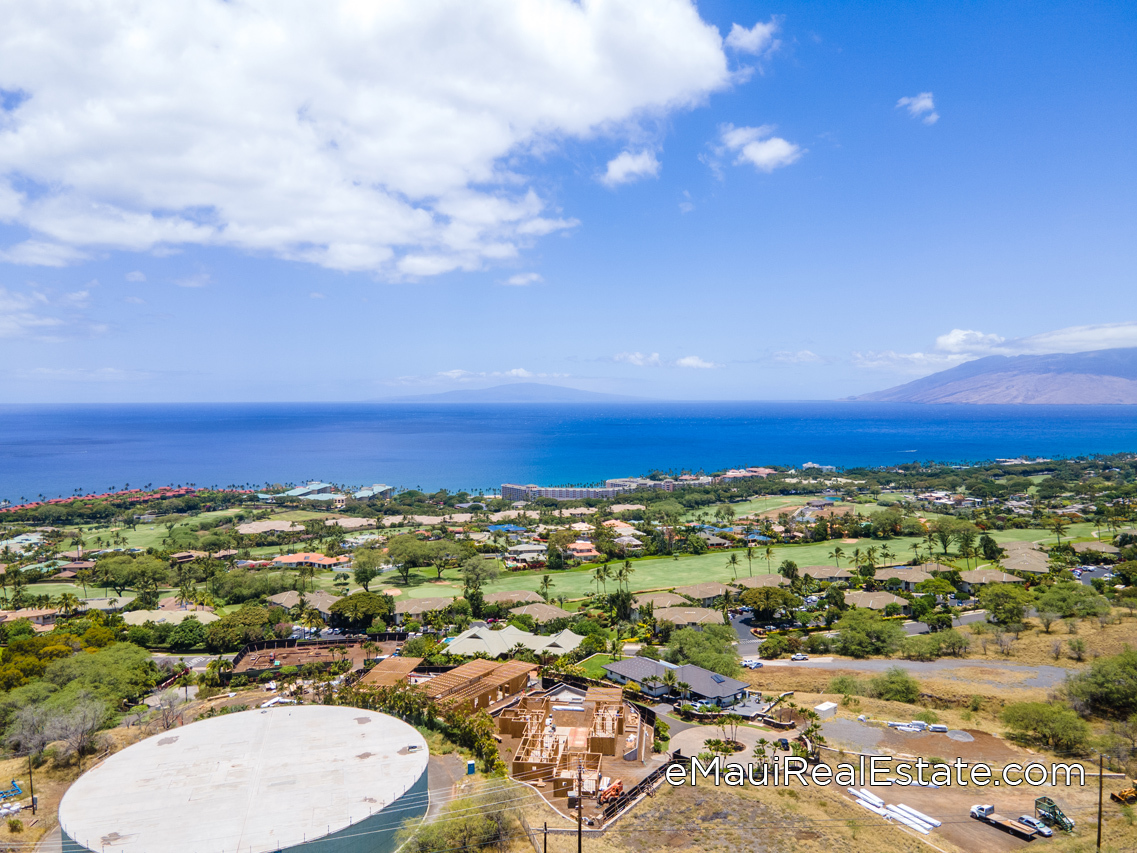 Panoramic ocean views are abundant at The Ridge at Wailea